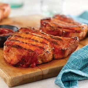 Grilled_T-Bone_Rib_Chops_with_Easy_Spicy_BBQ_Sauce_mobile_crop_480_480